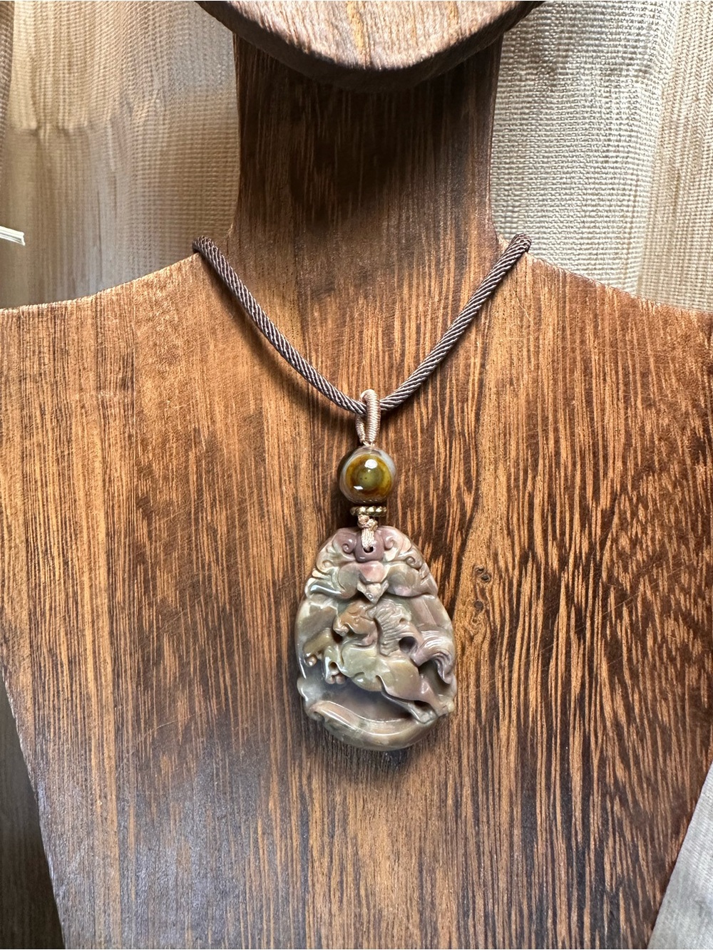 Alashan Agate Horse Carving Pendant Necklace on Brown Rope - Picture 8 of 16